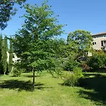Frühstückspension Logis Des Magnans -les Terrasses Du Coutach - Sauve