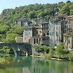 Logis Des Magnans -les Terrasses Du Coutach - Bed & Breakfast Sauve