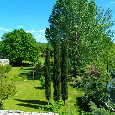 Logis Des Magnans -les Terrasses Du Coutach - Bed & Breakfast Sauve