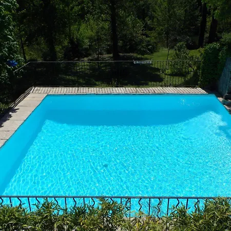Bed & Breakfast Logis Des Magnans -les Terrasses Du Coutach - *