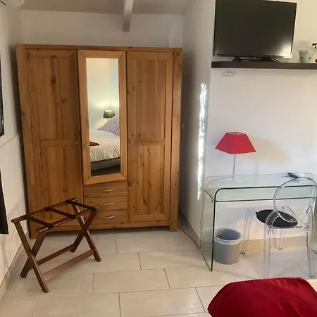 Logis Des Magnans -les Terrasses Du Coutach - Bed & Breakfast *