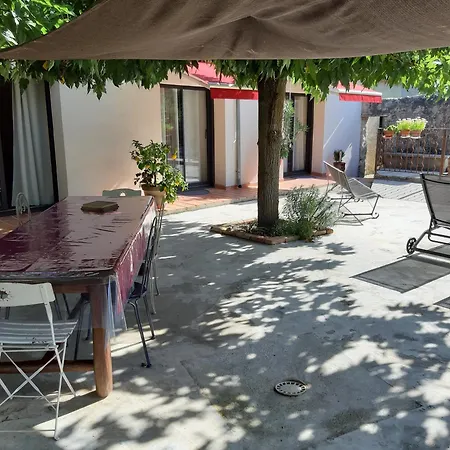 Panzió Logis Des Magnans -les Terrasses Du Coutach - Sauve