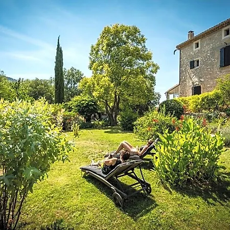 Logis Des Magnans -les Terrasses Du Coutach - Oda ve Kahvaltı Sauve